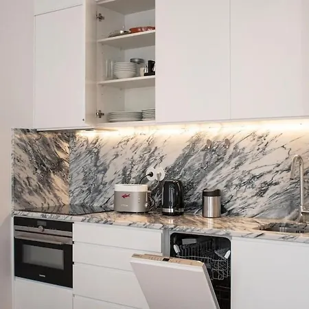 Bairro Alto Bright 2 Bdr With Ac リスボン